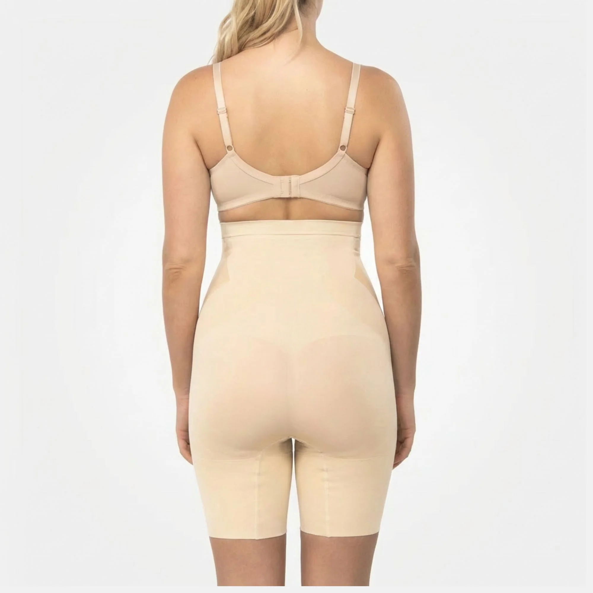 Sculpting High Waist Short - Image 3