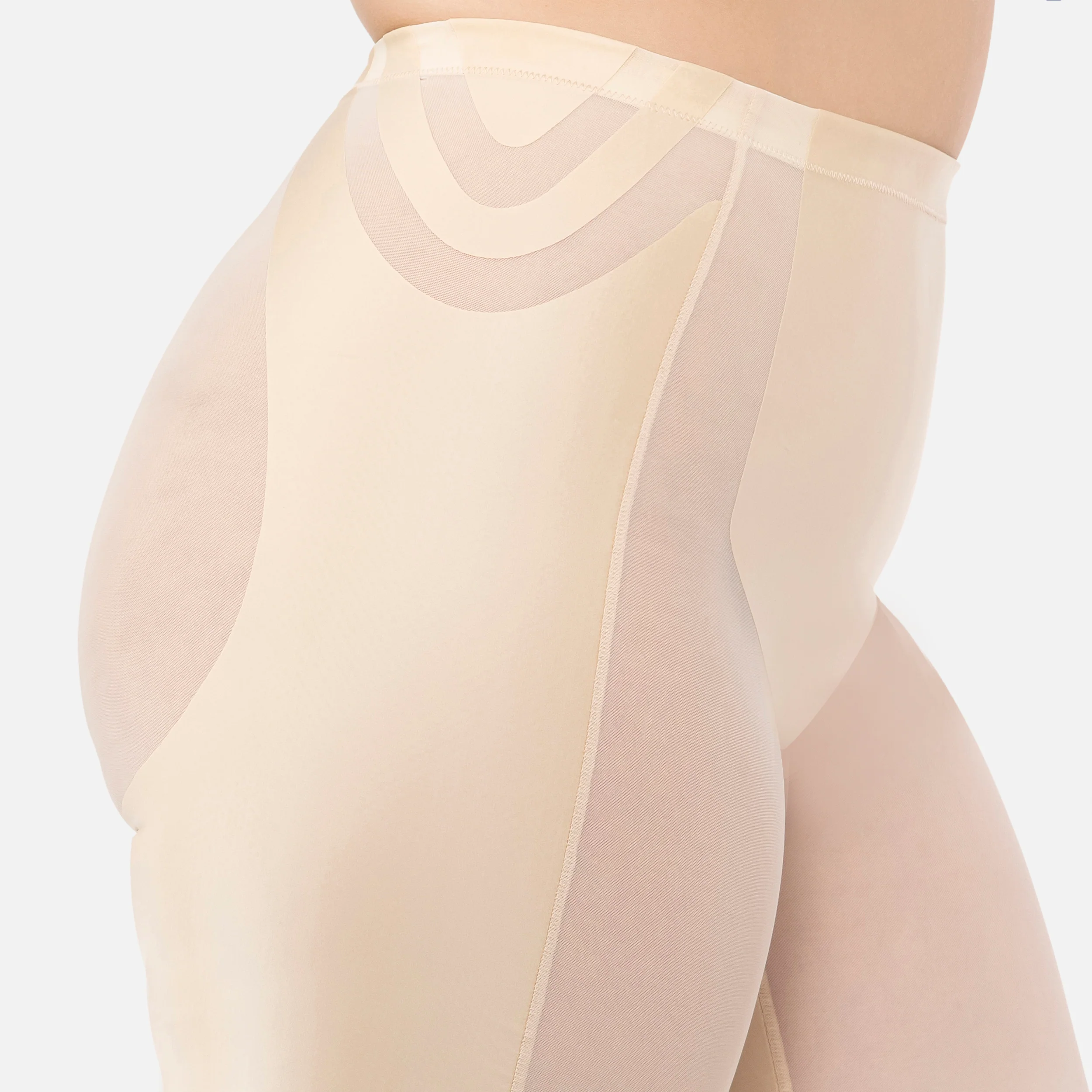 Pureshape Mid-Waist Shaping Short - Image 3
