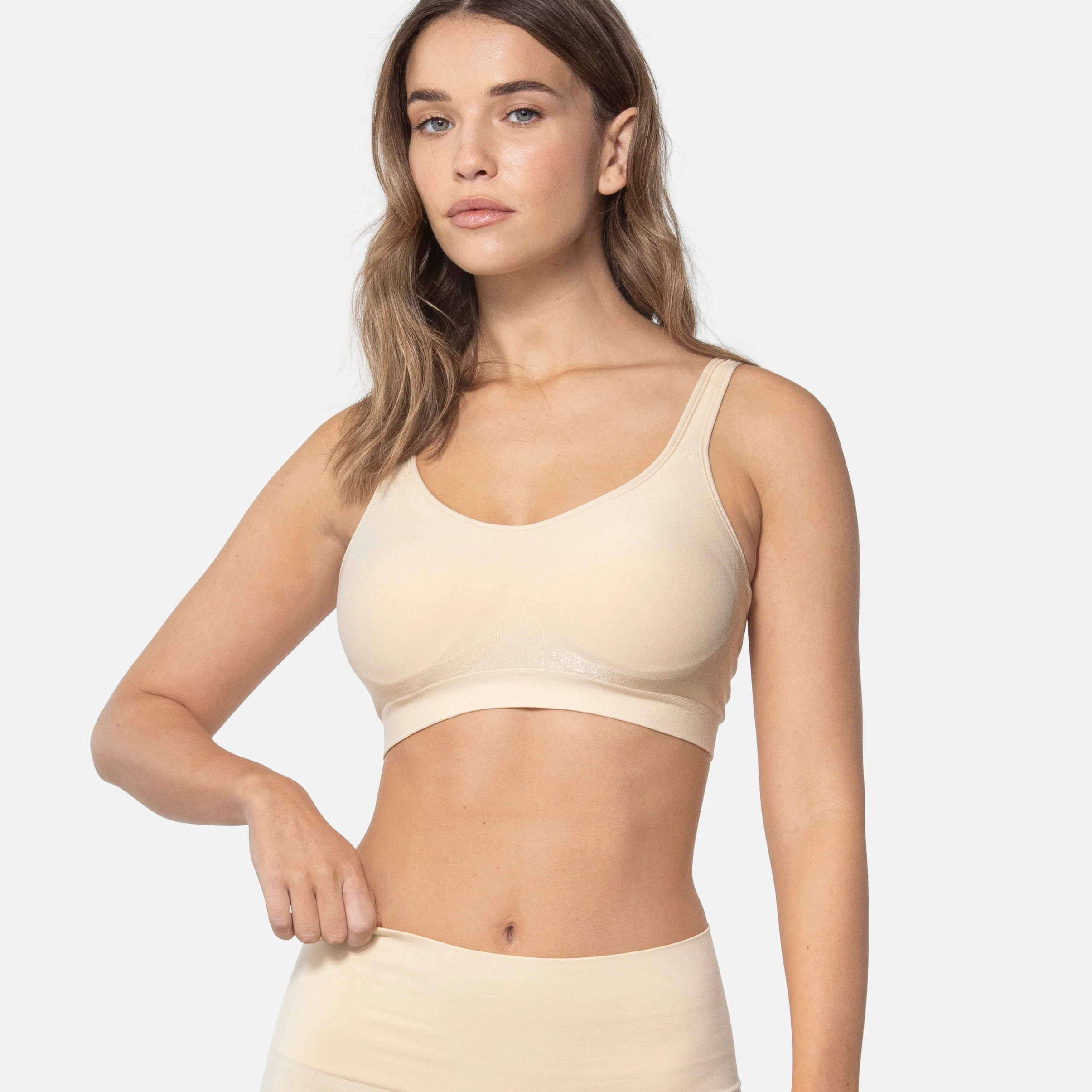 457 The Comfort Shaping Bra - Image 3
