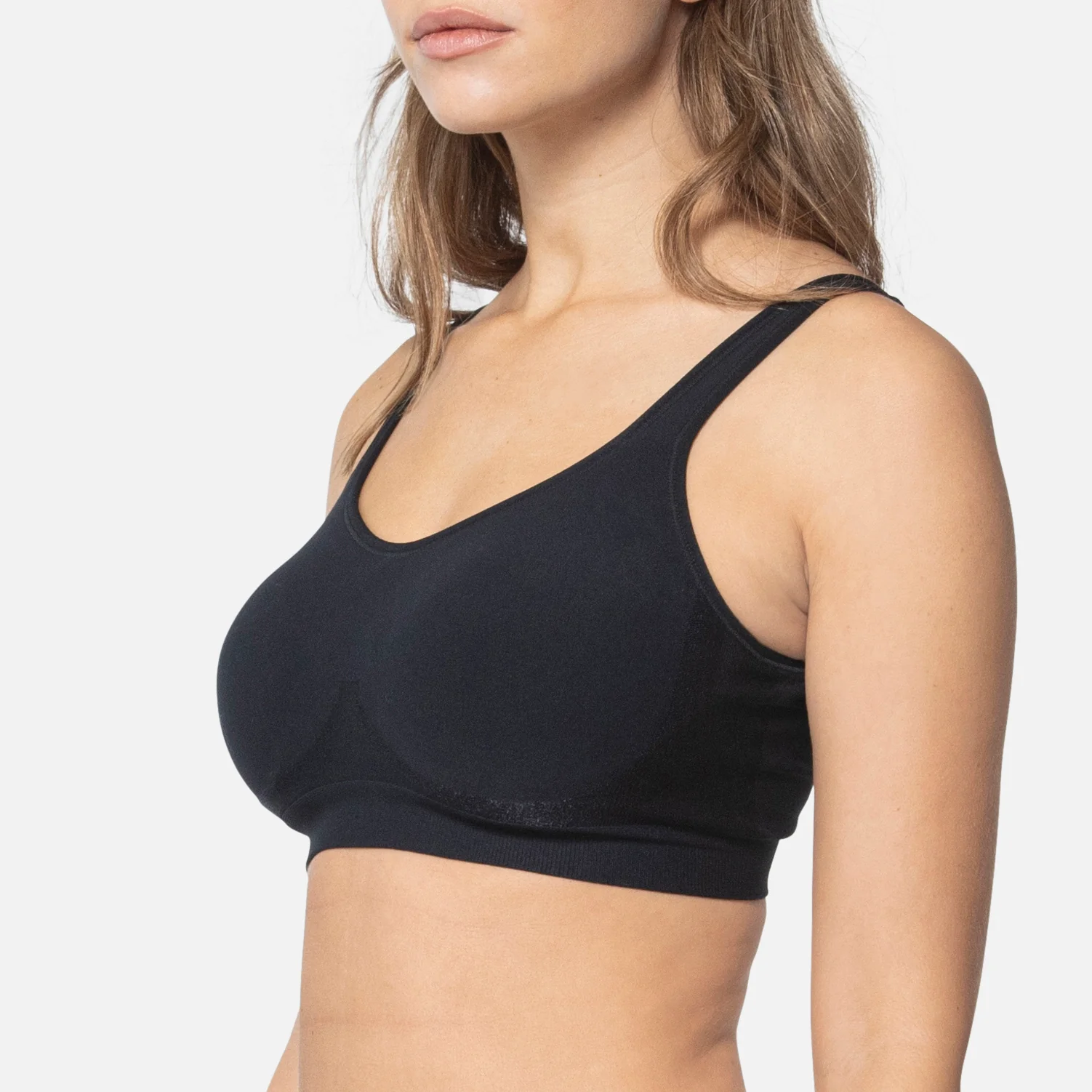 459 The Comfort Shaping Bra with Adjustable Straps - Image 4