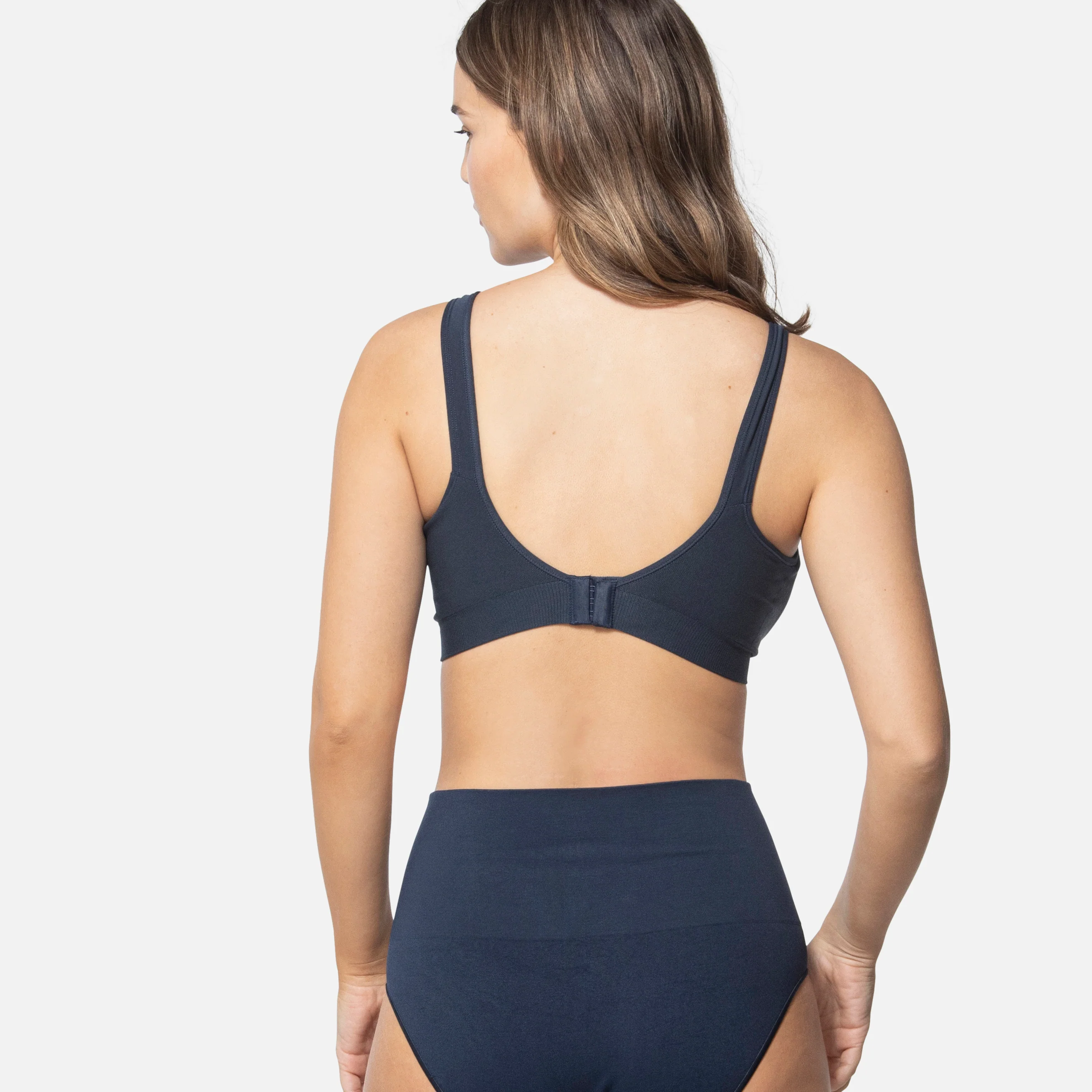 457 The Comfort Shaping Bra - Image 3