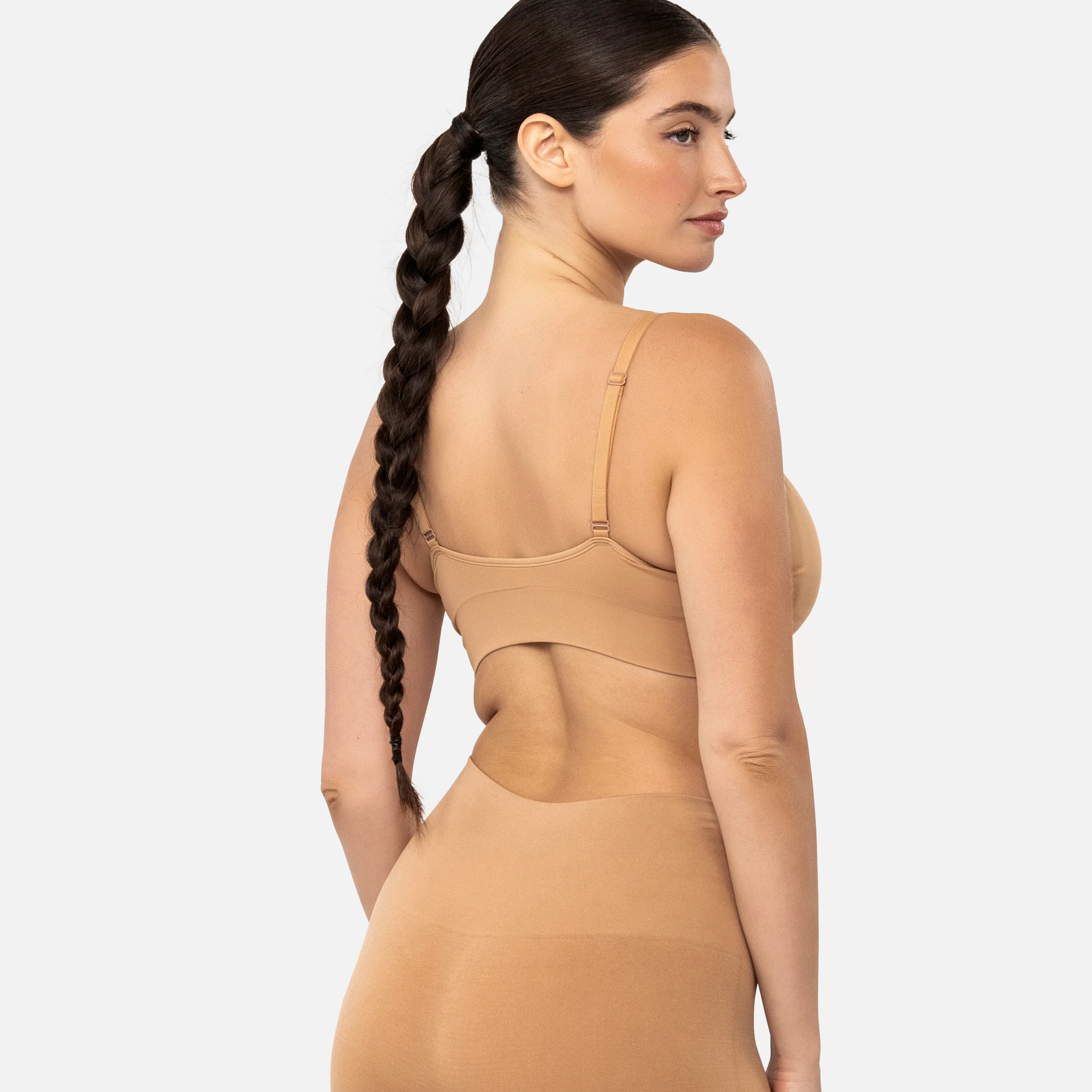 450 The Pullover Bralette - Image 3