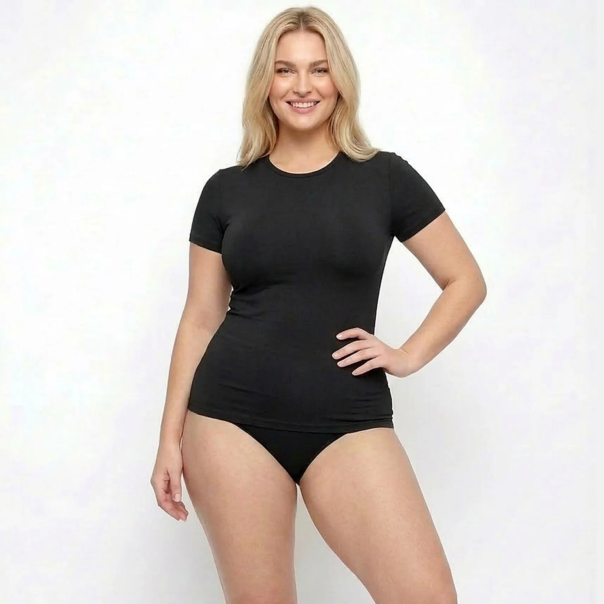 670 The Perfect T-Shirt - Image 3