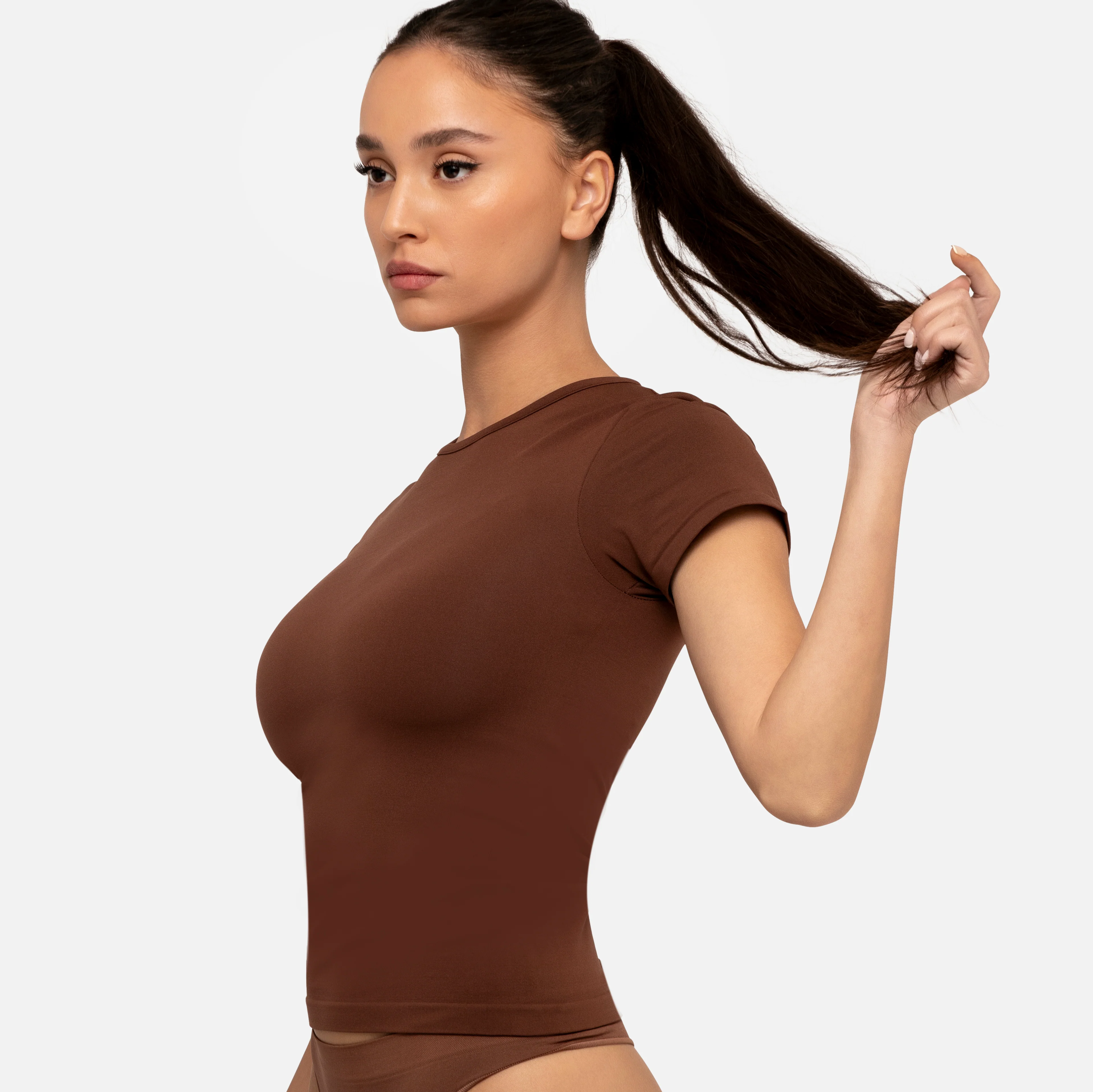 670 The Perfect T-Shirt - Image 3