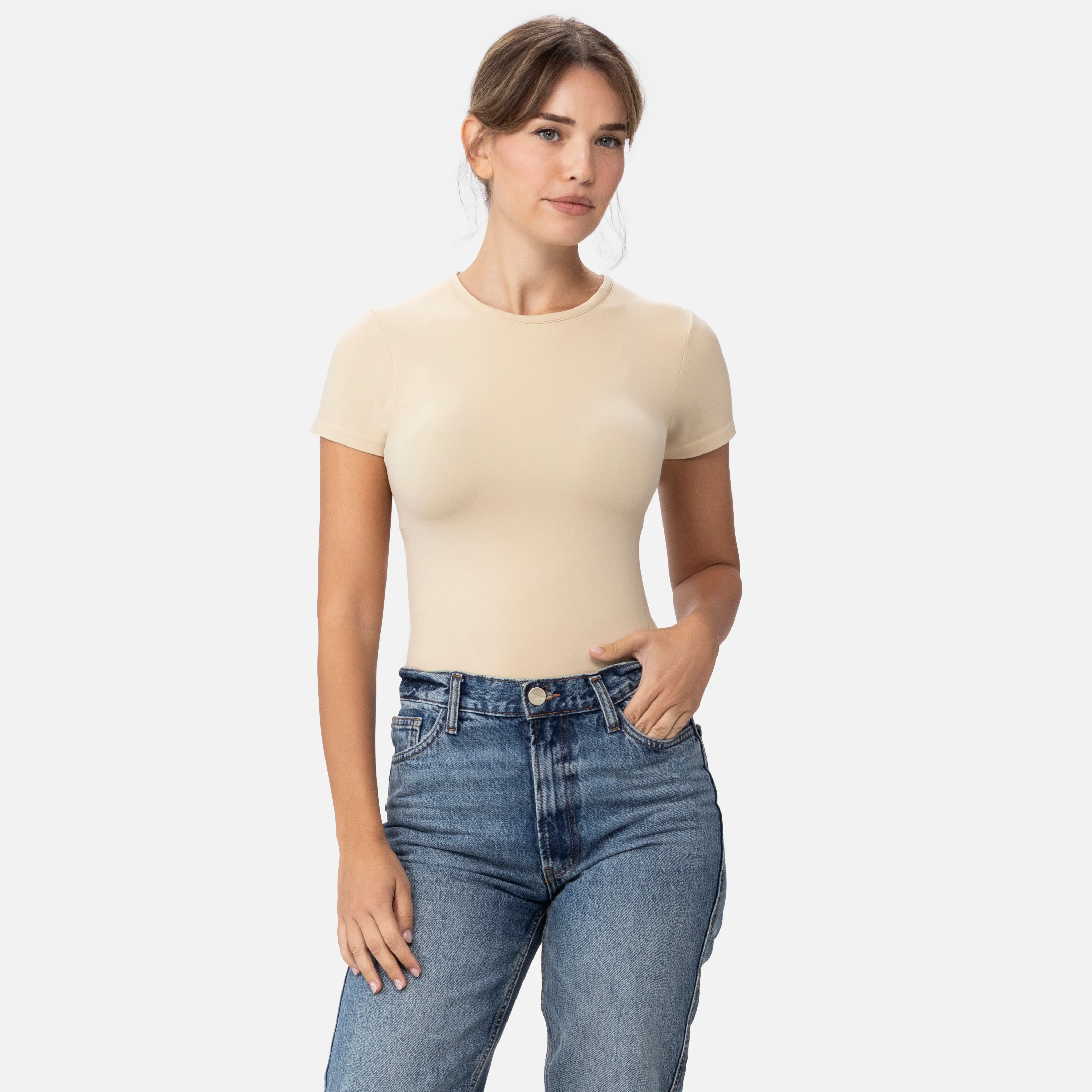 670 The Perfect T-Shirt - Image 3