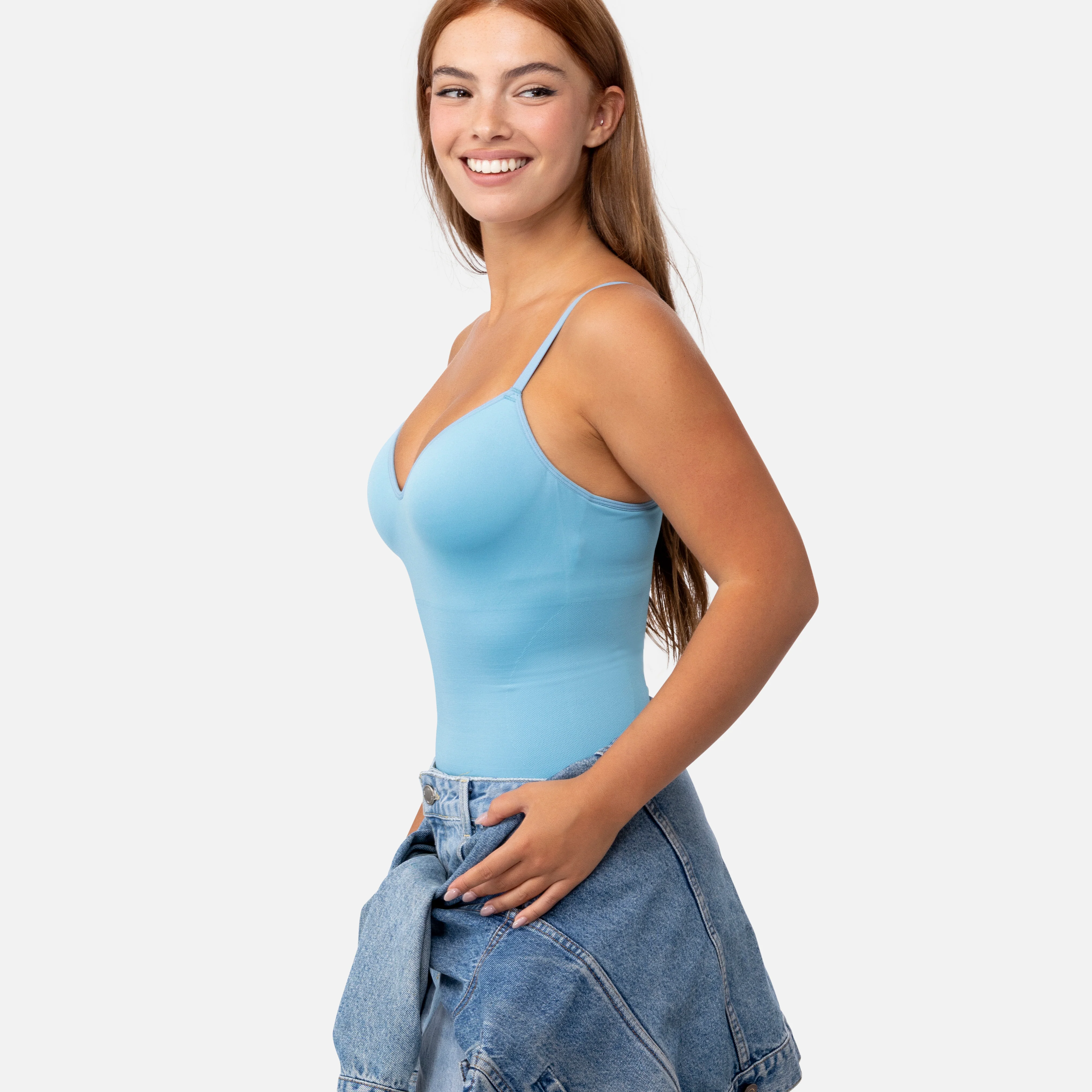 675 The Shaping Lift Cami - Image 3