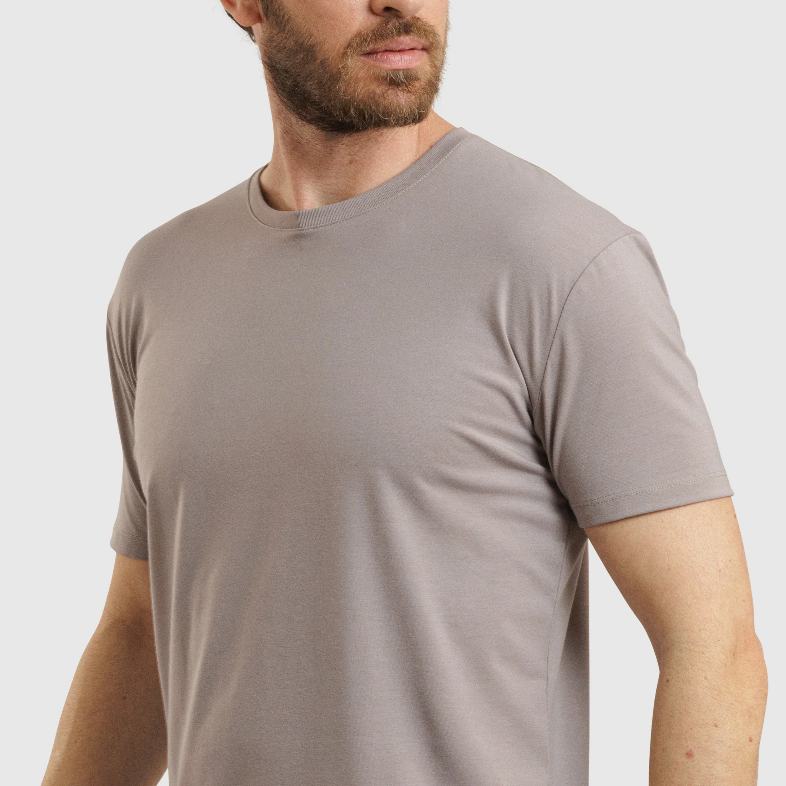 Version7B Crew Neck Curve Hem - Image 3